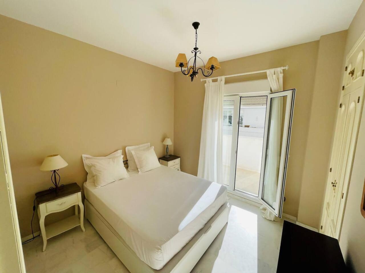 Apart Milla De Oro Marbella Exteriér fotografie